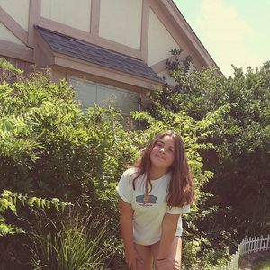 Meet your Posher, Kaitlynn
